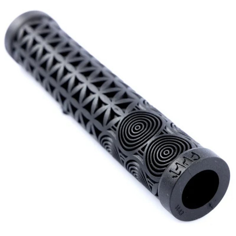 PUÑOS GRIPS CULT AK 160MM NEGRO